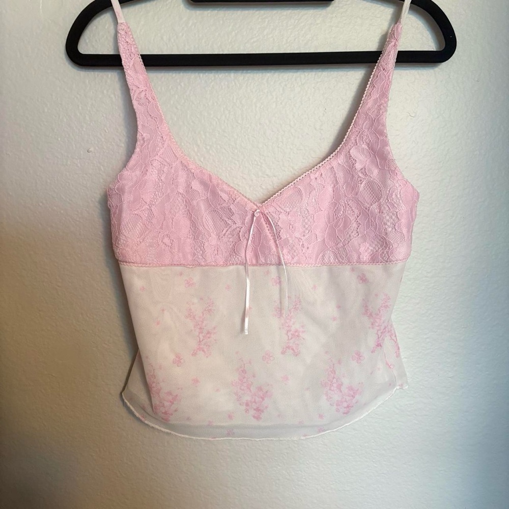 Rare 🌸🍃 NWT Princess Polly Hara Lace Top Pink in size 4